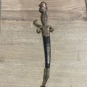 Ornate Decorative Dagger with Sheath